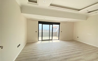 Large well-maintained 3+1 duplex with access to the terrace and sea views, Mahmutlar, Alanya-id-3285-photo-7