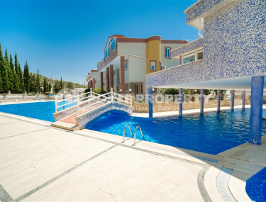 Furnished four-room apartment for a large family in the Bektash area. 220m2-id-1294-photo-2