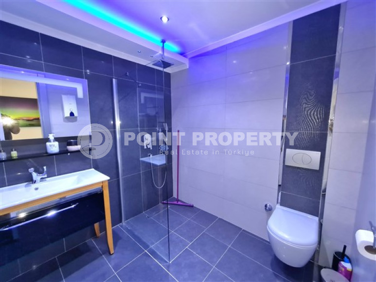 Шикарный двухуровневый пентхаус с большими комнатами и балконами, Оба, Аланья-id-3296-фото-16