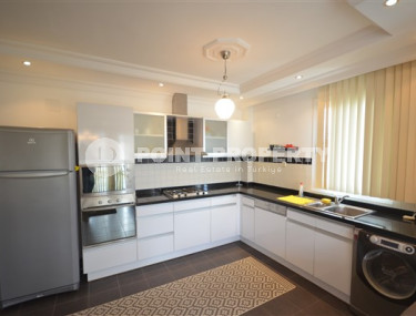 Симпатичный меблированный дуплекс 3+1 с собственной террасой, Оба, Аланья-id-3297-фото-4