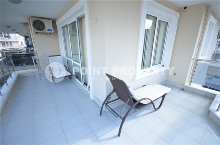 Симпатичный меблированный дуплекс 3+1 с собственной террасой, Оба, Аланья-id-3297-фото-5