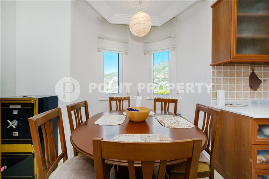 Меблированная четырехкомнатная квартира для большой семьи в районе Бекташ. 220м2-id-1294-фото-10