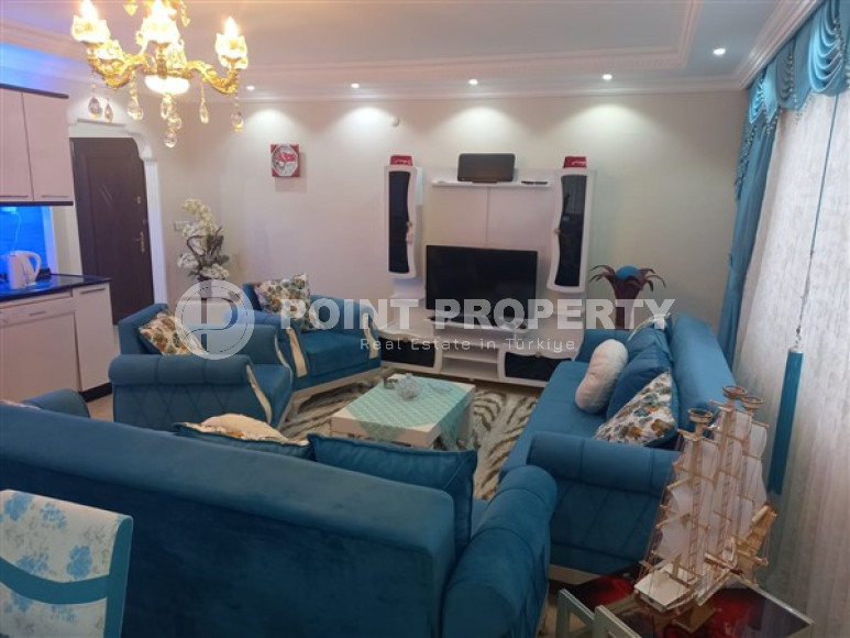 Three-room apartment with two balconies, Mahmutlar district, Alanya, 200 meters from the sea-id-3299-photo-10