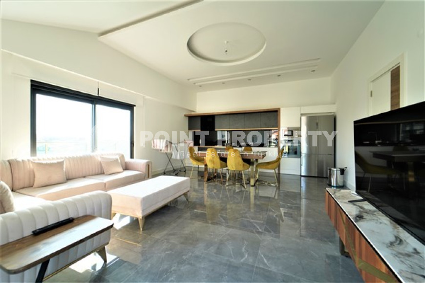 Просторный пятикомнатный пентхаус в районе Оба, Аланья, на пятом этаже и крыше-id-3301-фото-2