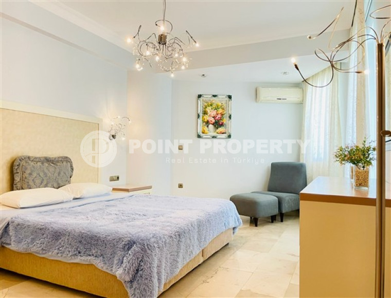 Комфортная для проживания квартира 110 м2 с панорамным видом в районе Каргыджак, с мебелью-id-3305-фото-2