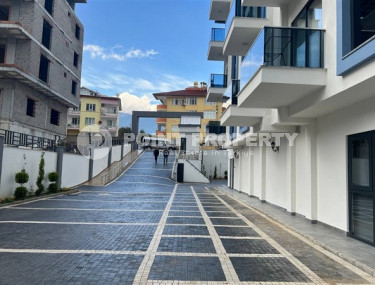 Небольшой трёхкомнатный дуплекс с выходом на террасу, верхняя Оба, Аланья-id-3306-фото-2