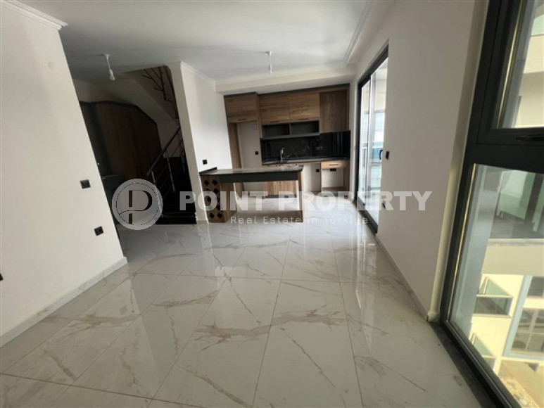 Небольшой трёхкомнатный дуплекс с выходом на террасу, верхняя Оба, Аланья-id-3306-фото-5