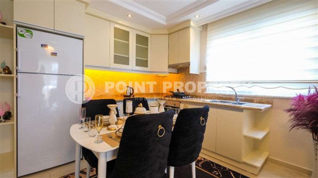 Luxurious three-room apartment 100 m2 in Mahmutlar area, Alanya, with swimming pools and water park-id-3307-photo-5