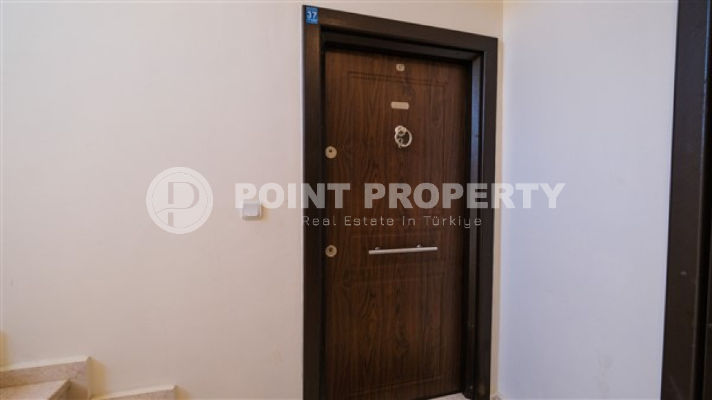 Luxurious three-room apartment 100 m2 in Mahmutlar area, Alanya, with swimming pools and water park-id-3307-photo-23