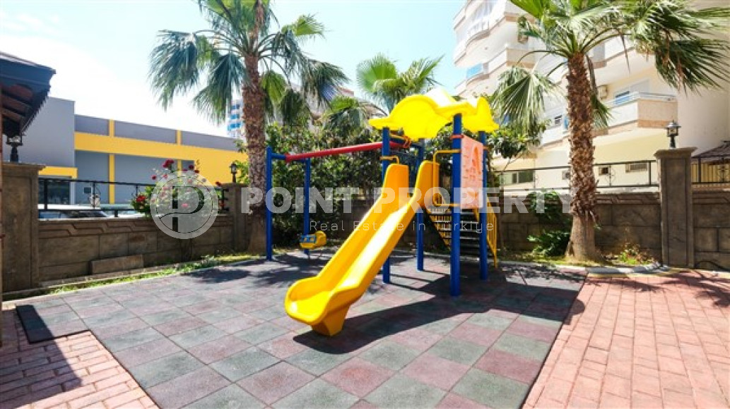 Luxurious three-room apartment 100 m2 in Mahmutlar area, Alanya, with swimming pools and water park-id-3307-photo-26