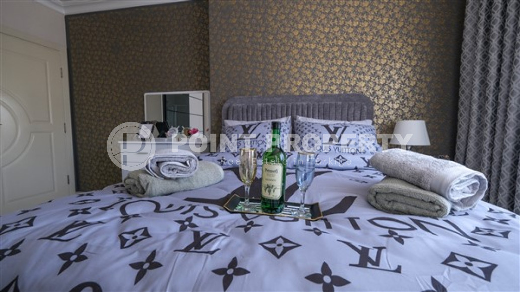 Luxurious three-room apartment 100 m2 in Mahmutlar area, Alanya, with swimming pools and water park-id-3307-photo-28