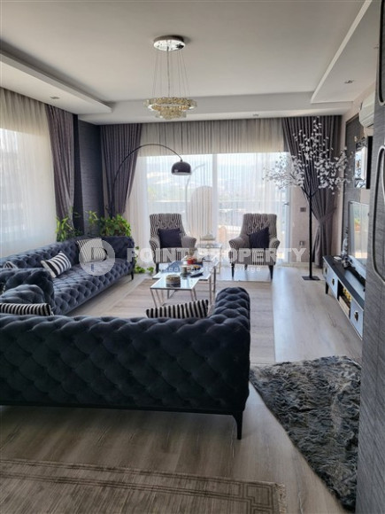 Luxury 4+1 penthouse with an area of 160 m2 in Mahmutlar, Alanya, furnished-id-3308-photo-4