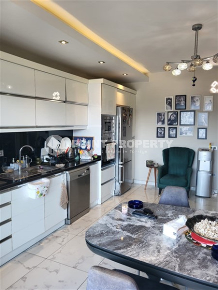 Luxury 4+1 penthouse with an area of 160 m2 in Mahmutlar, Alanya, furnished-id-3308-photo-16