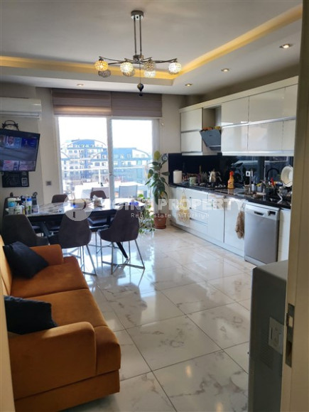 Luxury 4+1 penthouse with an area of 160 m2 in Mahmutlar, Alanya, furnished-id-3308-photo-18