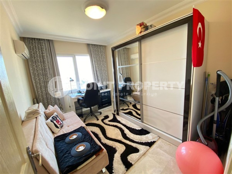 Inexpensive furnished apartment with an area of 115 m2 in Mahmutlar, Alanya-id-3320-photo-6