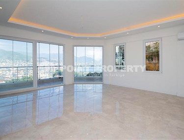 Видовая четырёхкомнатная квартира площадью 150 м², без мебели, центр Аланьи-id-3323-фото-2