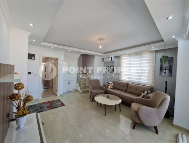 Respectable two-level apartment 100 m2, Alanya center, 300 meters from the sea-id-3324-photo-1