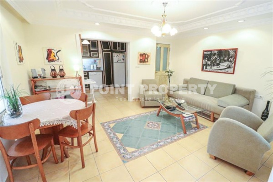 Ухоженная двухкомнатная квартира в компактном комплексе в центре Аланьи-id-3326-фото-4