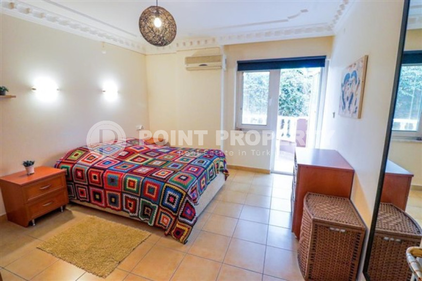 Ухоженная двухкомнатная квартира в компактном комплексе в центре Аланьи-id-3326-фото-5