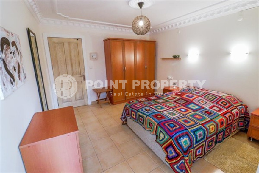 Ухоженная двухкомнатная квартира в компактном комплексе в центре Аланьи-id-3326-фото-6