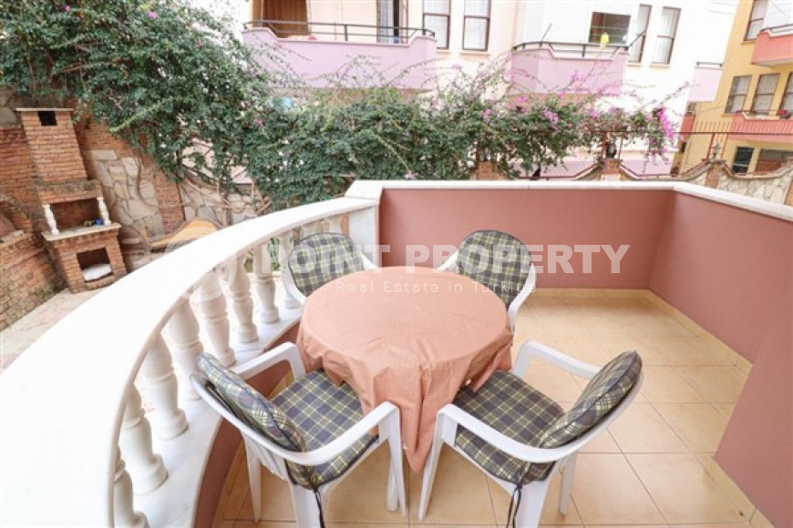 Ухоженная двухкомнатная квартира в компактном комплексе в центре Аланьи-id-3326-фото-8