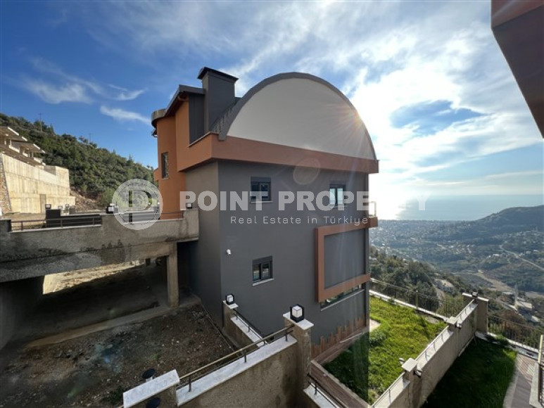 Роскошная вилла 5+2 с панорамным видом на море и город, Бекташ, Аланья-id-3330-фото-1