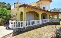 Nice compact 3+1 villa with private garden, Kargicak, Alanya-id-3337-photo-1