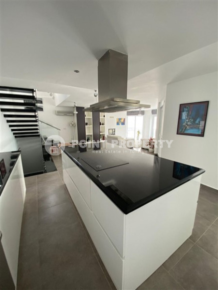 Видовая трёхэтажная вилла 5+2 с оригинальным ремонтом, Каргыджак, Аланья-id-3338-фото-3