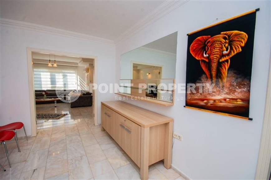 Меблированный садовый дуплекс 4+1 в жилом комплексе в 300 метрах от моря, Кестель, Аланья-id-3339-фото-3