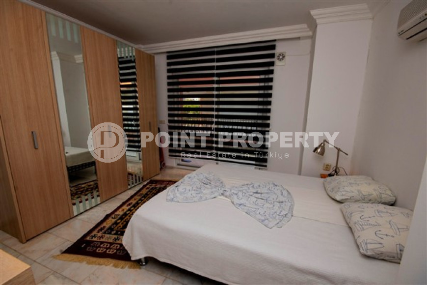 Меблированный садовый дуплекс 4+1 в жилом комплексе в 300 метрах от моря, Кестель, Аланья-id-3339-фото-8