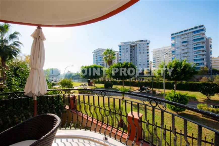 Меблированный садовый дуплекс 4+1 в жилом комплексе в 300 метрах от моря, Кестель, Аланья-id-3339-фото-13