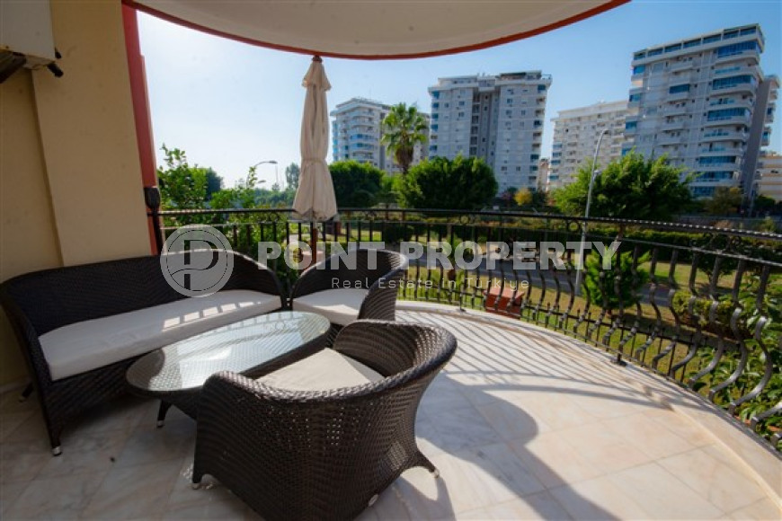 Меблированный садовый дуплекс 4+1 в жилом комплексе в 300 метрах от моря, Кестель, Аланья-id-3339-фото-14