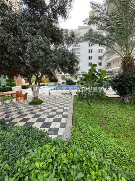 Comfortable apartment in a classic 1+1 layout just 300 meters from the Mediterranean Sea, Mahmutlar-id-3341-photo-12