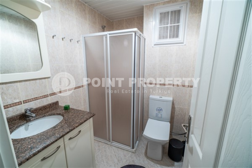 Красивые апартаменты с площадью 120 м2 в 350 метрах от моря, район Тосмур-id-3344-фото-27