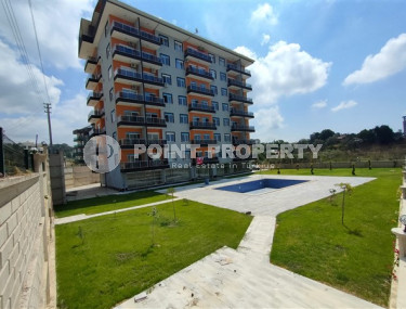 Three-room penthouse with an area of 100 m2 in a new residence, Avsallar district-id-3345-photo-1
