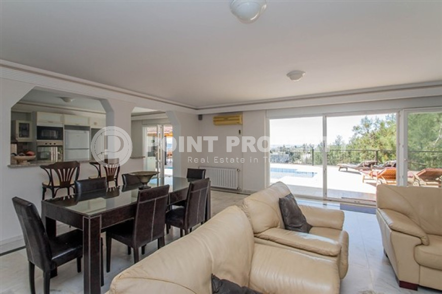 Триплексная вилла с площадью 375 м2 расположенная в районе Чиплаклы, без мебели-id-3347-фото-20