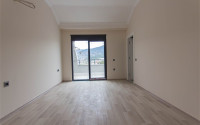 Duplex penthouse 120 m² with four separate rooms and a kitchen, upper Oba, Alanya-id-3350-photo-8