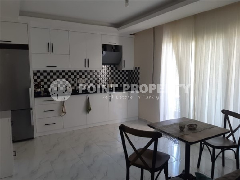 Современная двухкомнатная квартира с мебелью, Газипаша, Аланья-id-3354-фото-2