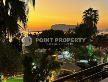 Видовая квартира с площадью 100 м2 в районе Тосмур, на первой линии моря-id-3360-фото-5