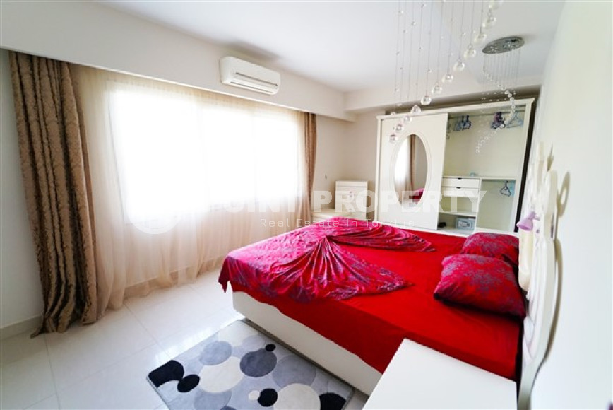 Шикарная четырёхкомнатная квартира площадью 145 м² в комплексе отельного типа, Махмутлар, Аланья-id-3362-фото-10