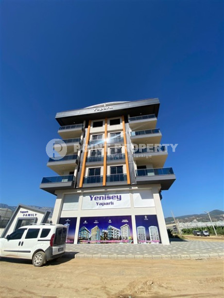 New 1+1 apartment with complete renovation in a building built in 2022 in the Kargicak area-id-3363-photo-3