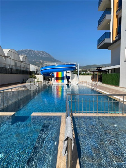 New 1+1 apartment with complete renovation in a building built in 2022 in the Kargicak area-id-3363-photo-9