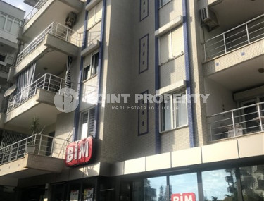 Недорогая трёхкомнатная квартира площадью 85 м² на третьем этаже в доме у моря, Тосмур, Аланья-id-3366-фото-2