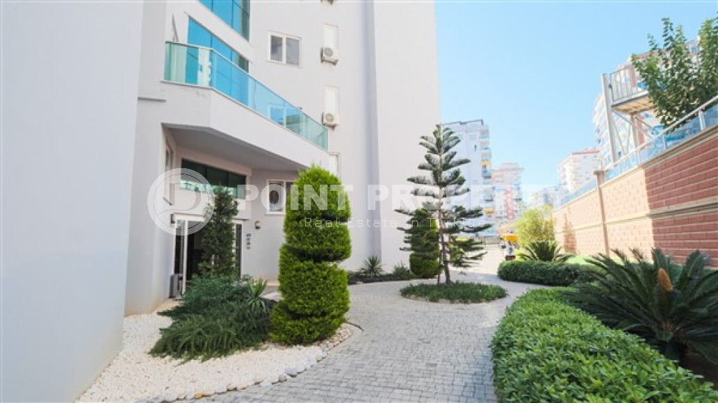 Inexpensive two-room furnished apartment with an area of 60 m2, Mahmutlar district-id-3368-photo-22