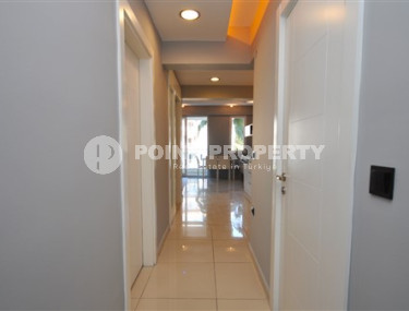 Компактные меблированные апартаменты с двумя спальнями в 250 метрах от пляжа Клеопатры-id-3373-фото-3