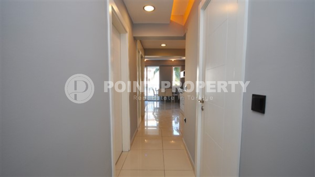 Компактные меблированные апартаменты с двумя спальнями в 250 метрах от пляжа Клеопатры-id-3373-фото-3