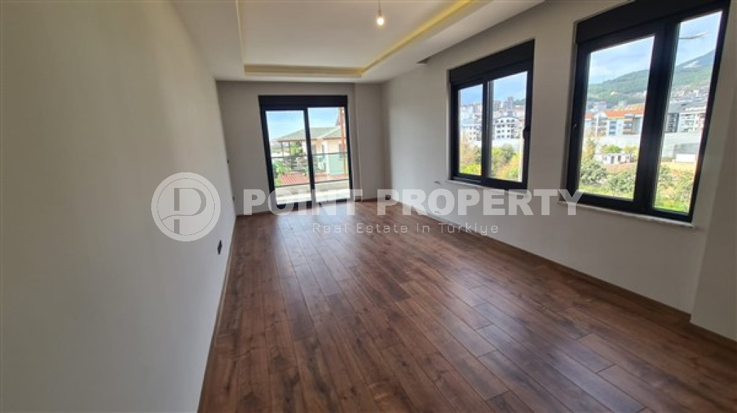 Просторная трёхкомнатная квартира с отдельной кухней в новом доме верхней Обы, Аланья-id-3375-фото-7