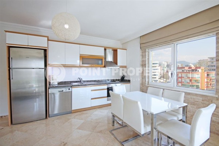 Bright three-room apartment on the 10th floor of a residential complex, Mahmutlar, Alanya-id-3378-photo-3