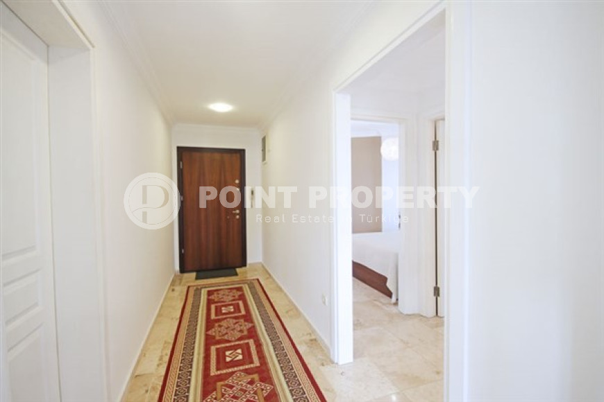 Bright three-room apartment on the 10th floor of a residential complex, Mahmutlar, Alanya-id-3378-photo-6