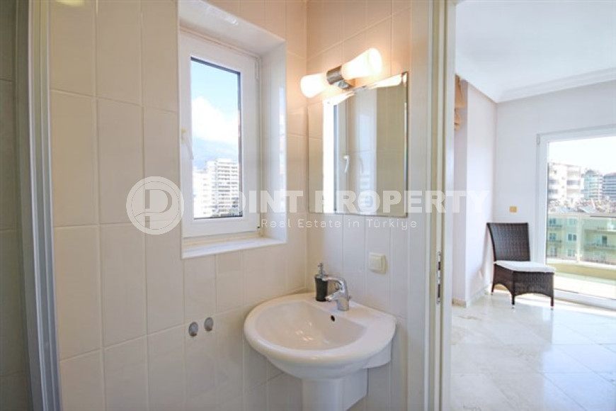 Bright three-room apartment on the 10th floor of a residential complex, Mahmutlar, Alanya-id-3378-photo-13